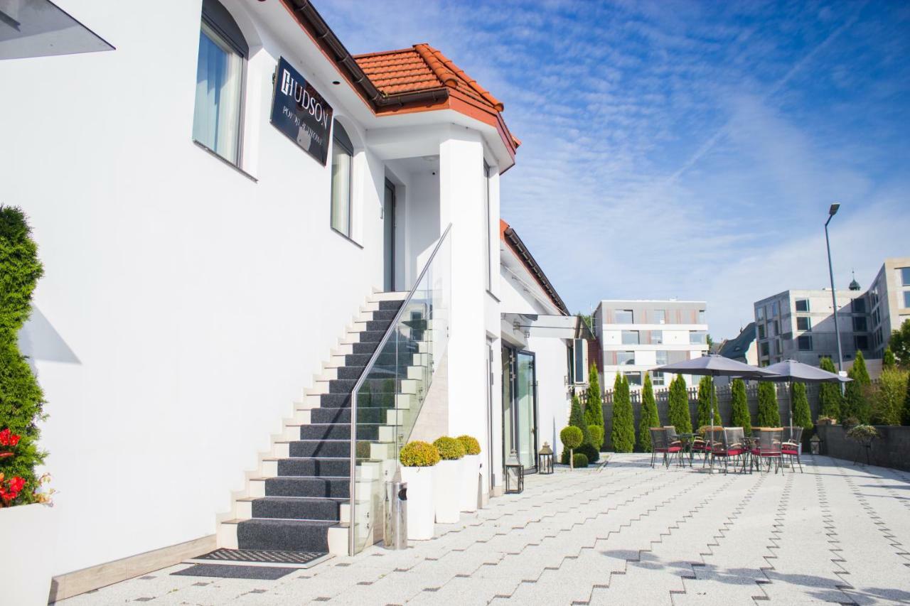 Hudson Bed & Breakfast Koszalin Dış mekan fotoğraf